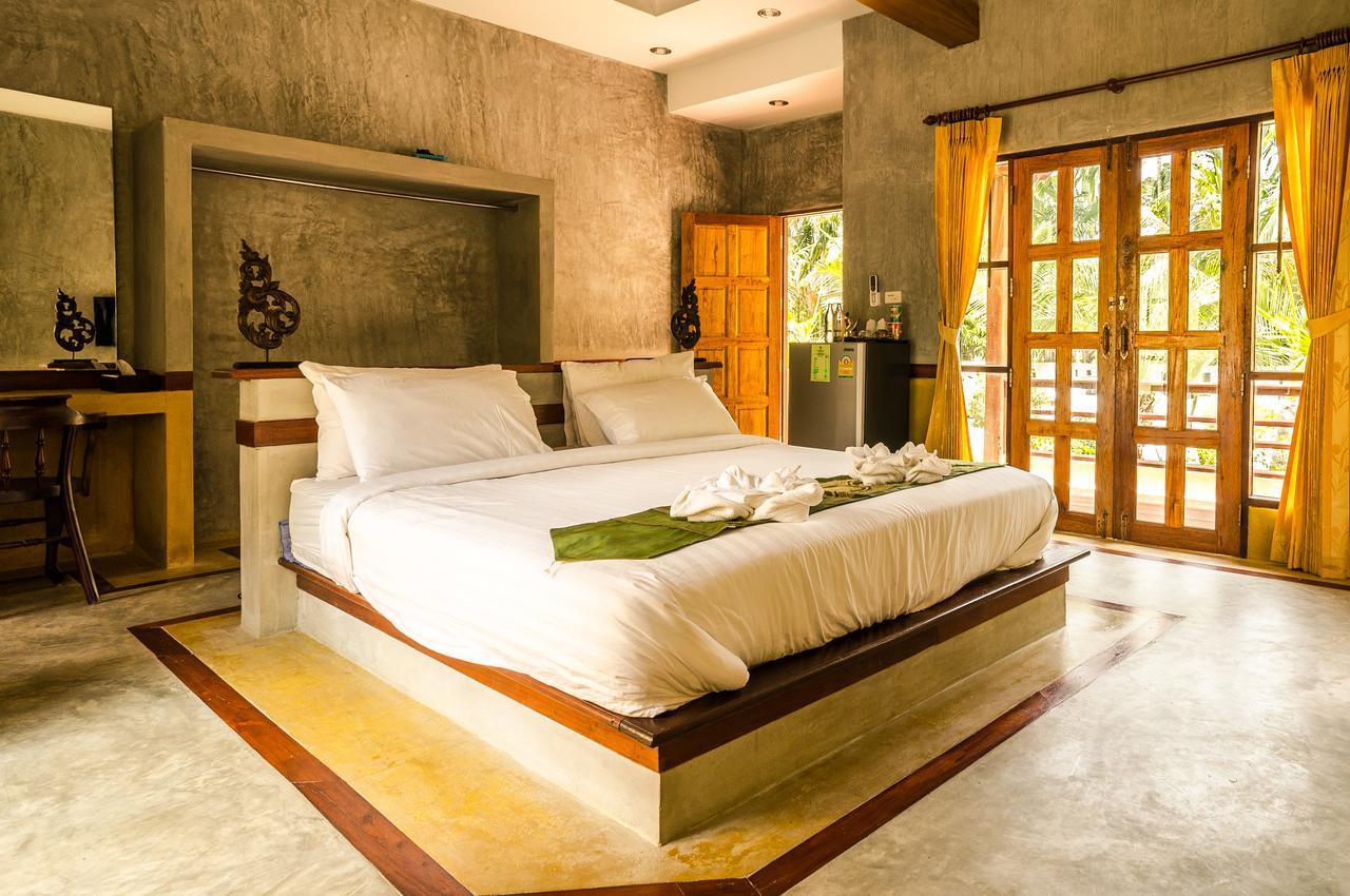 Palms Hill Resort Phang Nga Exterior photo